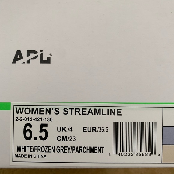 APL Streamline Striped Lace Up Sneakers - Picture 2 of 7